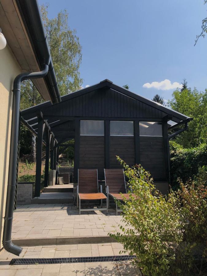 Juno Apartman Vendeghaz Miskolc Exterior photo