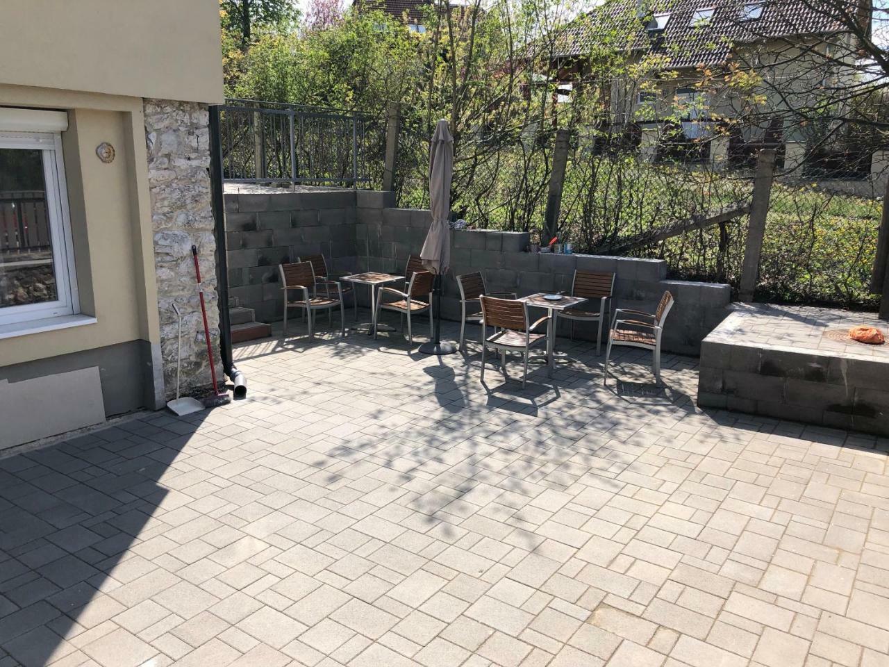 Juno Apartman Vendeghaz Miskolc Exterior photo