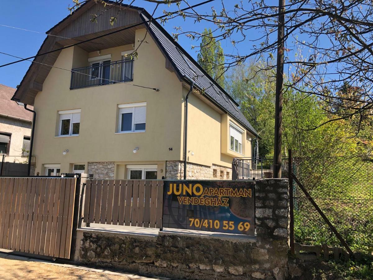 Juno Apartman Vendeghaz Miskolc Exterior photo